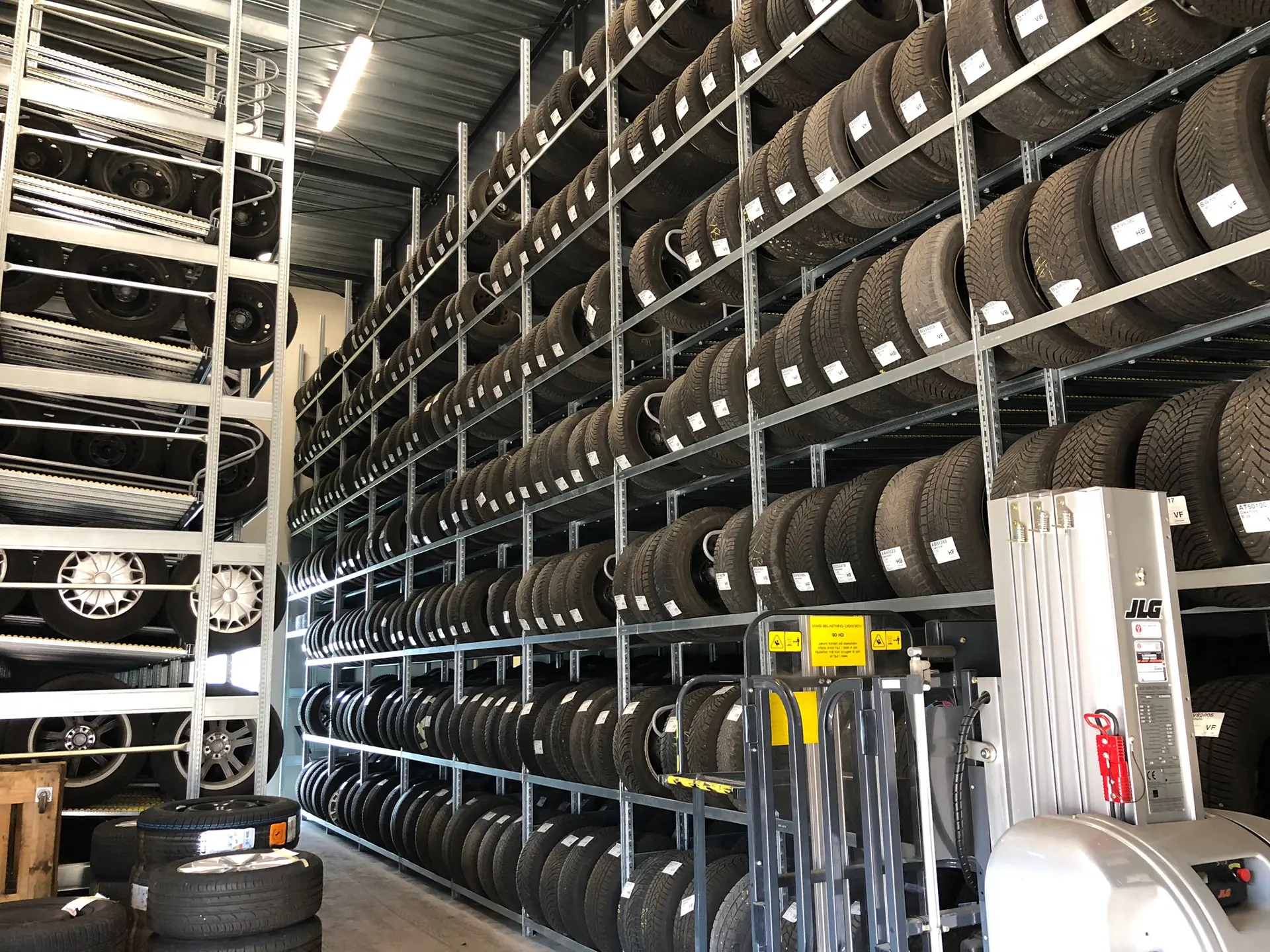 Dækhotel hos Lemvig Auto